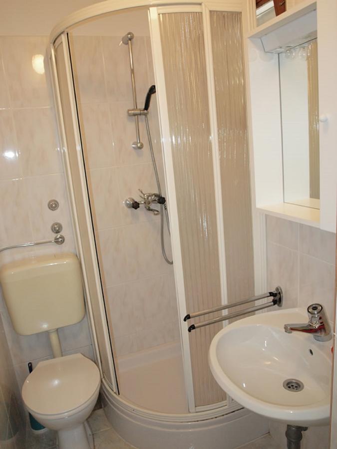 Apartments & Room Masa Starigrad Paklenica Exterior foto
