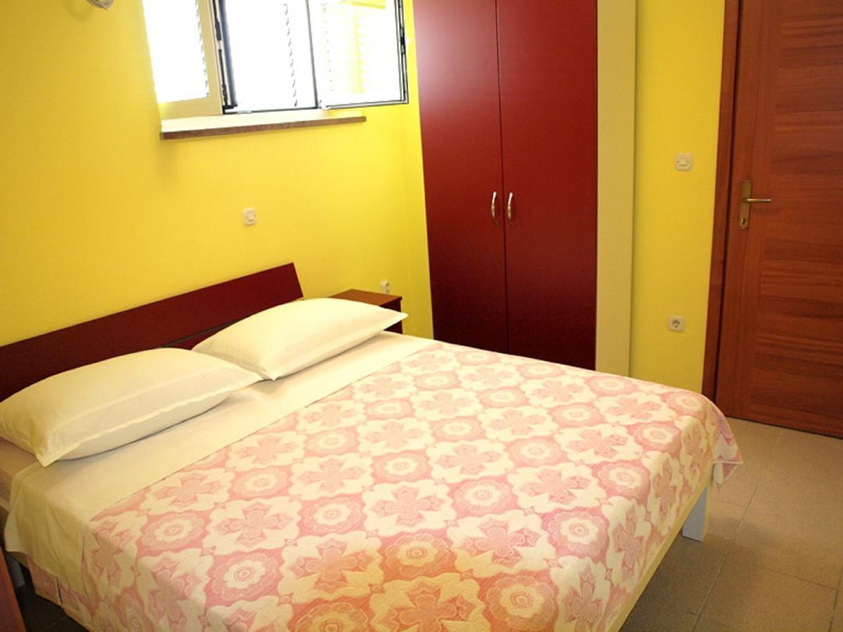 Apartments & Room Masa Starigrad Paklenica Exterior foto